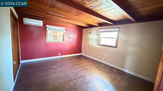 5284 Elm Ln, Oakley, CA 94561