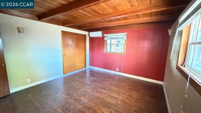 5284 Elm Ln, Oakley, CA 94561