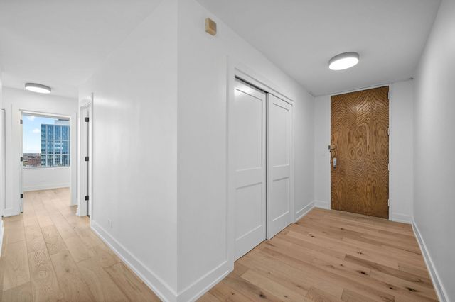 5201 S Cornell Avenue 12C, Chicago, IL 60615