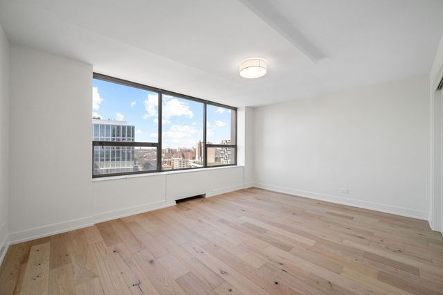 5201 S Cornell Avenue 12C, Chicago, IL 60615