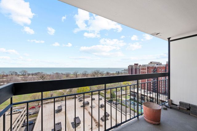 5201 S Cornell Avenue 12C, Chicago, IL 60615