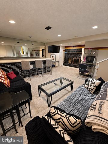 1210 WATERFORD DR, District Heights, MD 20747