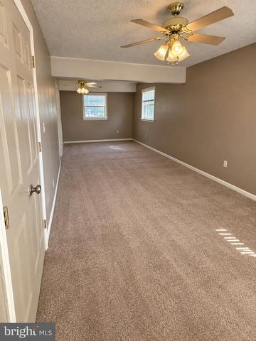 1210 WATERFORD DR, District Heights, MD 20747