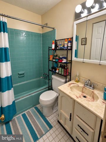 1210 WATERFORD DR, District Heights, MD 20747