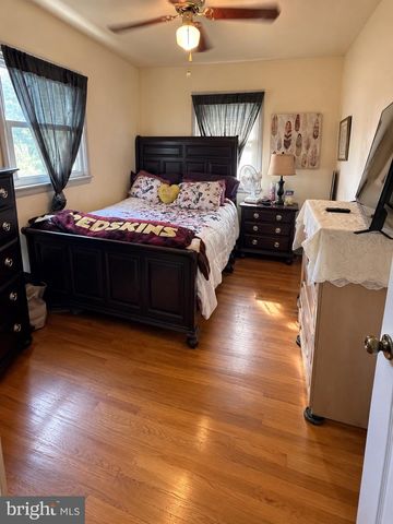 1210 WATERFORD DR, District Heights, MD 20747