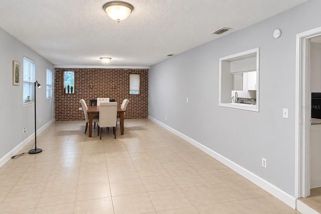 2021 W GORE STREET, Orlando, FL 32805