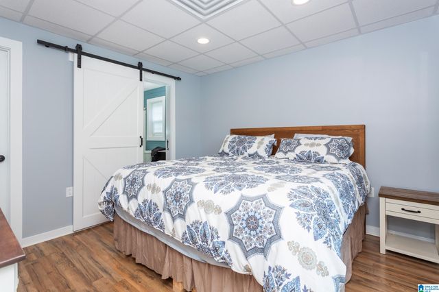 200 W LAKE HILL DRIVE, Talladega, AL 35160