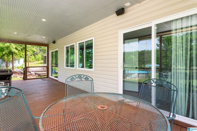 200 W LAKE HILL DRIVE, Talladega, AL 35160