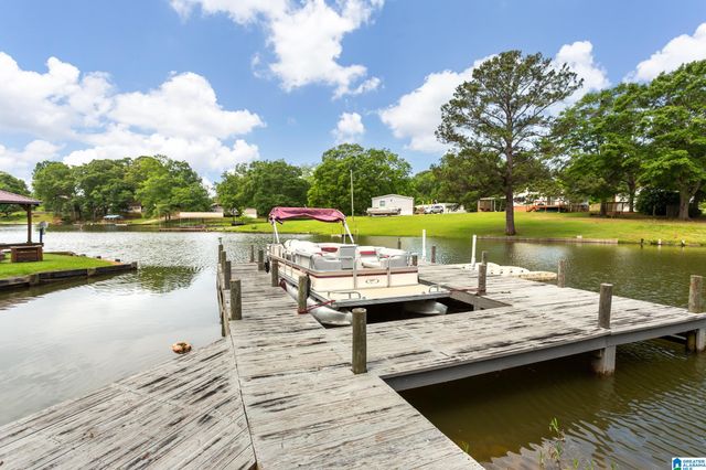 200 W LAKE HILL DRIVE, Talladega, AL 35160