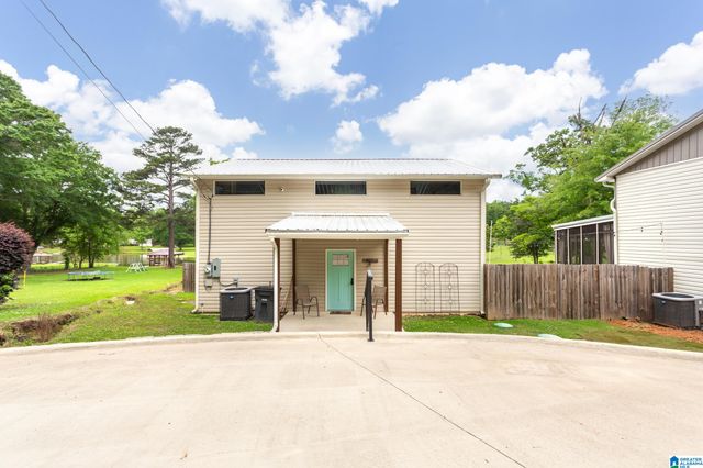 200 W LAKE HILL DRIVE, Talladega, AL 35160