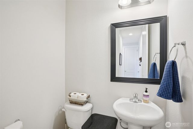 8735 S 3rd Street, Ridgefield, WA 98642