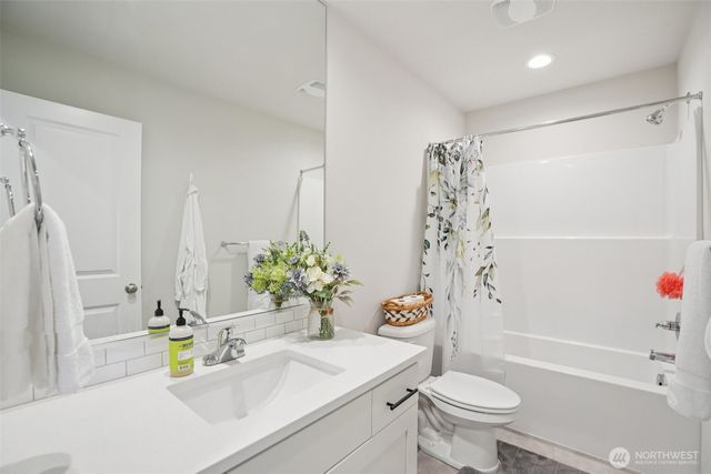 8735 S 3rd Street, Ridgefield, WA 98642