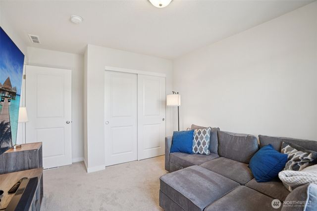 8735 S 3rd Street, Ridgefield, WA 98642