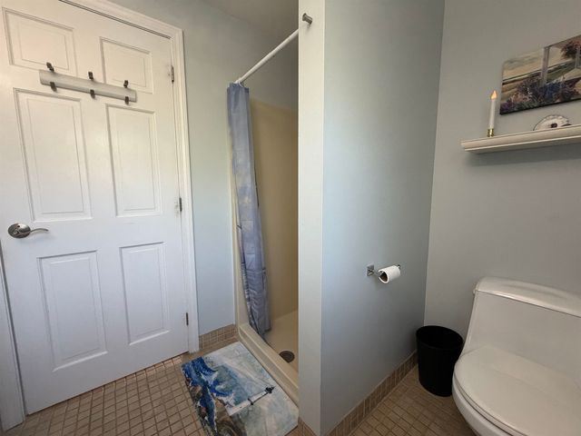 163 Exeter Road, Hampton Falls, NH 03844