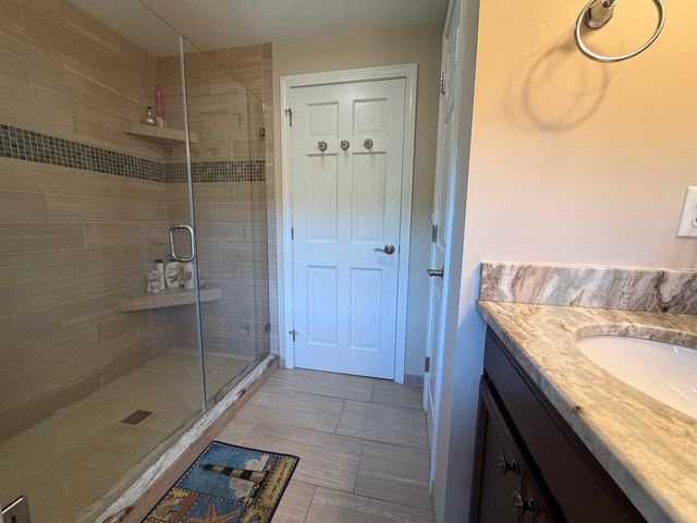 163 Exeter Road, Hampton Falls, NH 03844