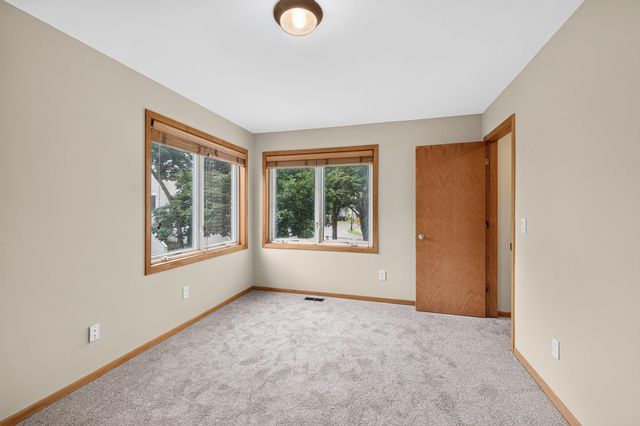 1805 New York Avenue N, Minneapolis, MN 55411