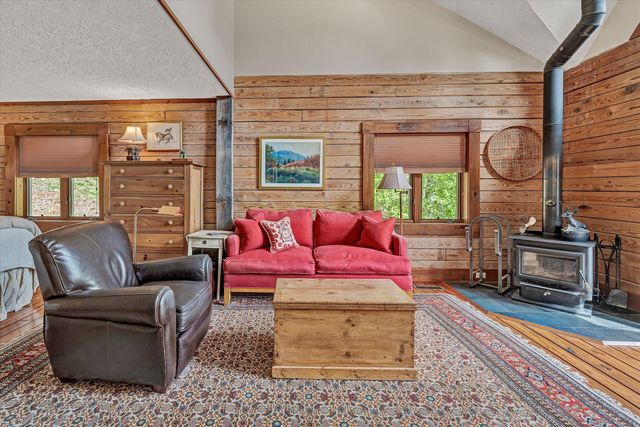 540 Lakeshore Terrace RD, Hardy, VA 24101