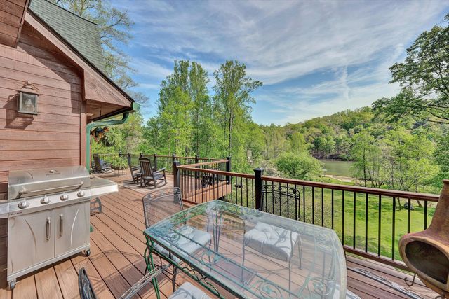 540 Lakeshore Terrace RD, Hardy, VA 24101