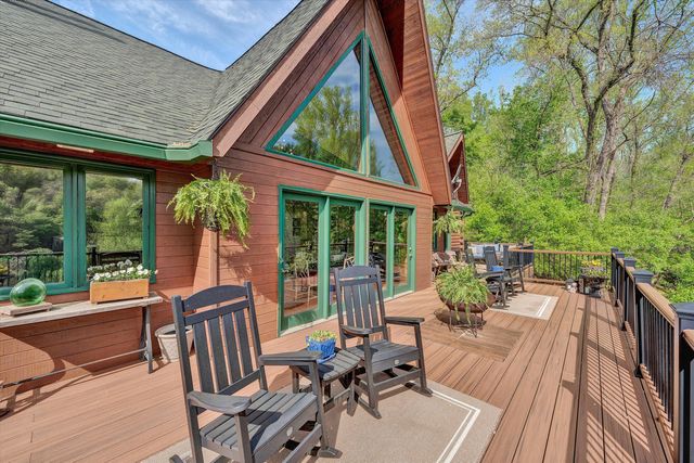 540 Lakeshore Terrace RD, Hardy, VA 24101