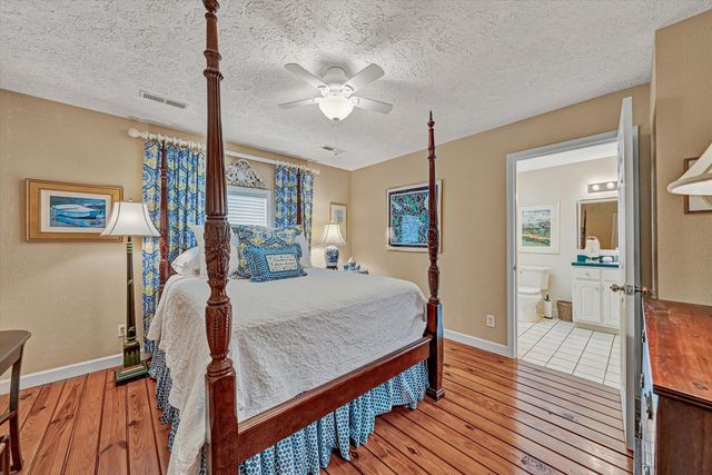 540 Lakeshore Terrace RD, Hardy, VA 24101