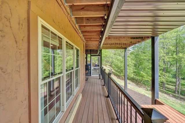 540 Lakeshore Terrace RD, Hardy, VA 24101