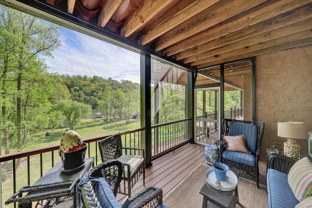540 Lakeshore Terrace RD, Hardy, VA 24101