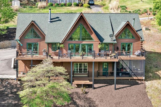 540 Lakeshore Terrace RD, Hardy, VA 24101