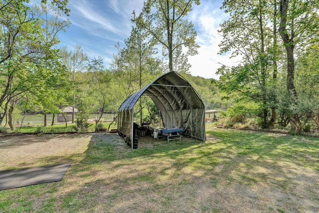540 Lakeshore Terrace RD, Hardy, VA 24101