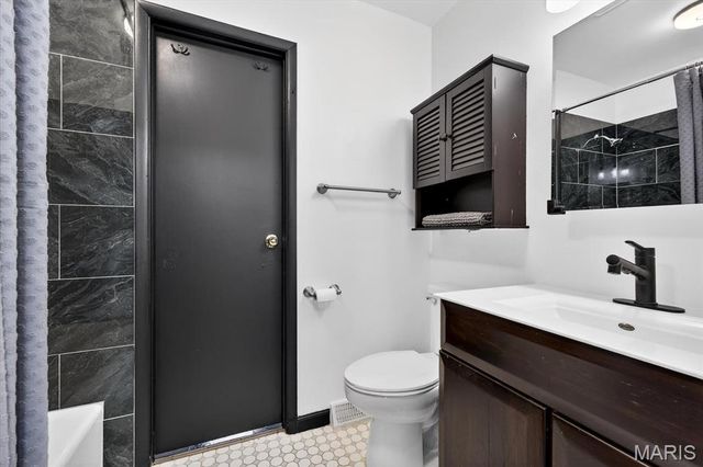 605 CHERRY Drive, Fairview Heights, IL 62208