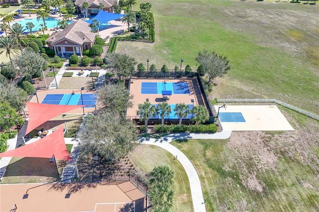 105 CUPANIA COURT, Groveland, FL 34736