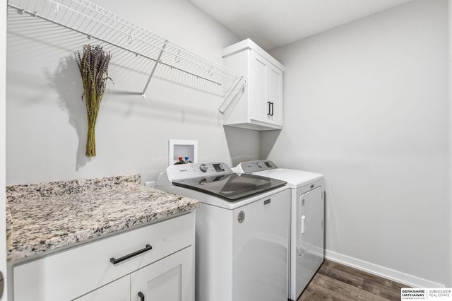 12638 Carpenter Street, Papillion, NE 68138