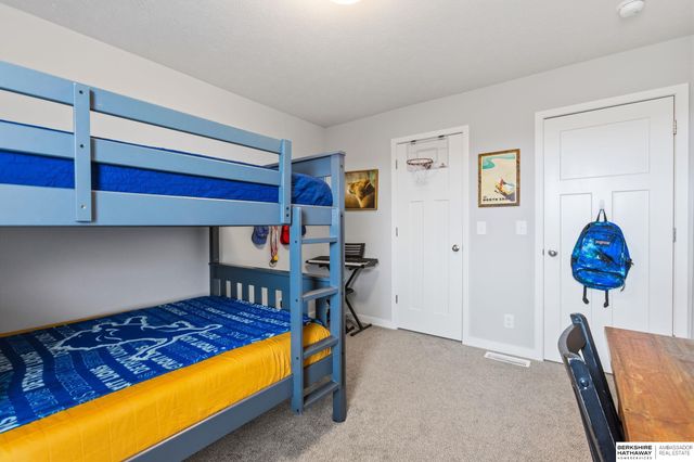 12638 Carpenter Street, Papillion, NE 68138