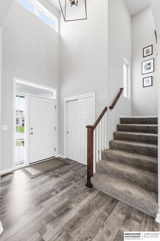 12638 Carpenter Street, Papillion, NE 68138
