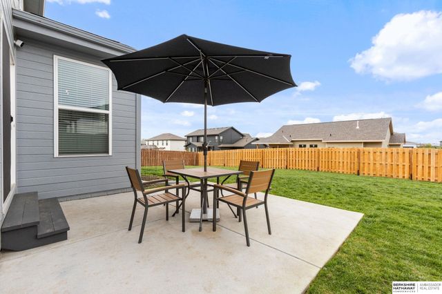 12638 Carpenter Street, Papillion, NE 68138