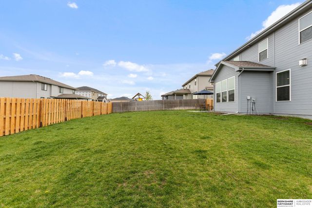 12638 Carpenter Street, Papillion, NE 68138