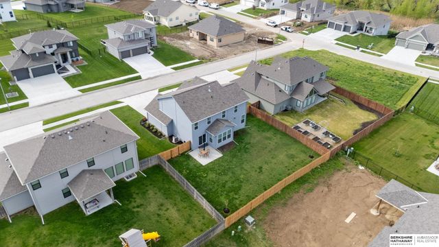 12638 Carpenter Street, Papillion, NE 68138