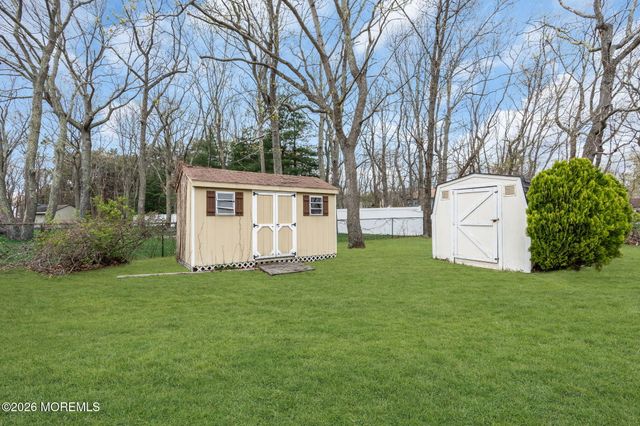 15 Partree Road, Jackson, NJ 08527