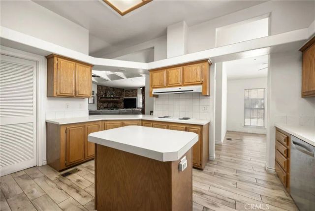 35675 Peppertree, Agua Dulce, CA 91390