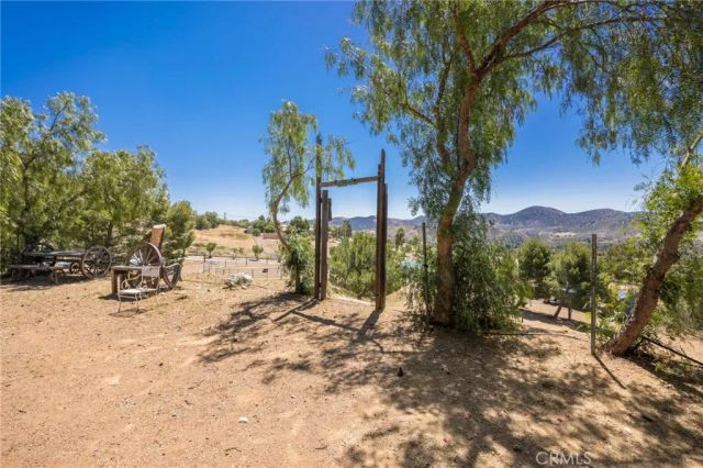 35675 Peppertree, Agua Dulce, CA 91390