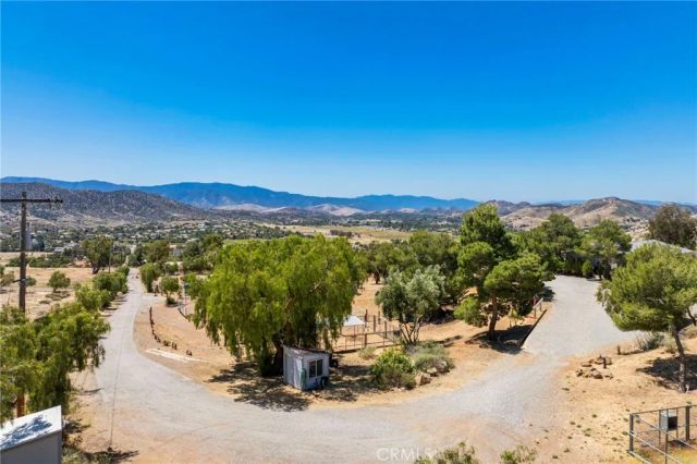 35675 Peppertree, Agua Dulce, CA 91390