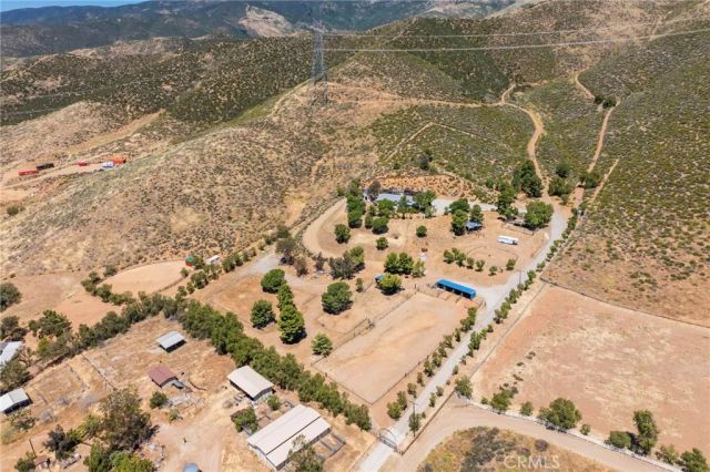 35675 Peppertree, Agua Dulce, CA 91390