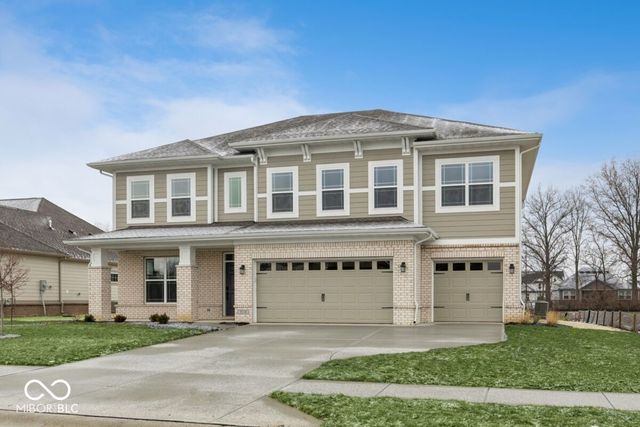 9218 Ambassador Street, Mccordsville, IN 46055