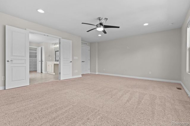 1526 Hickory Ridge Court S, Canton Charter Township, MI 48187