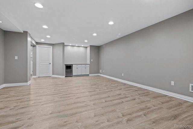 1526 Hickory Ridge Court S, Canton Charter Township, MI 48187