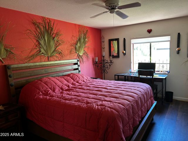 37212 N TRANQUIL Trail N 18, Carefree, AZ 85377