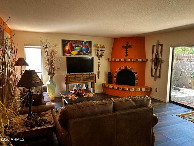 37212 N TRANQUIL Trail N 18, Carefree, AZ 85377