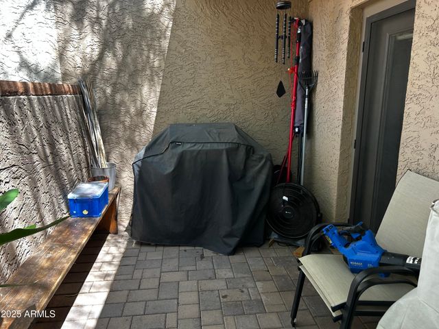 37212 N TRANQUIL Trail N 18, Carefree, AZ 85377