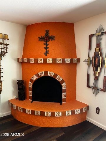 37212 N TRANQUIL Trail N 18, Carefree, AZ 85377