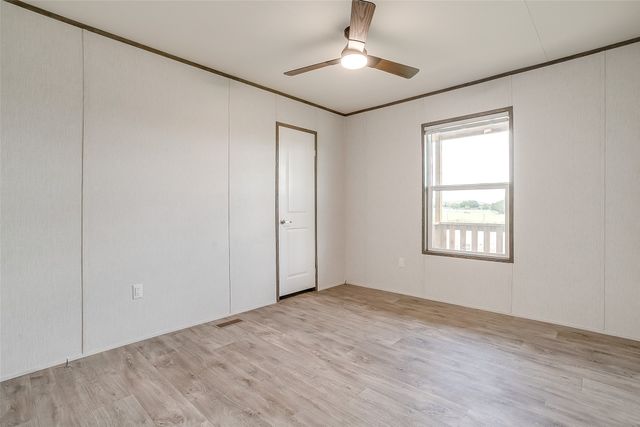 61 Kenzi Drive, Mineral Wells, TX 76067