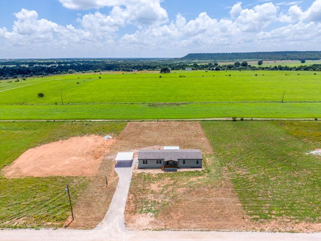 61 Kenzi Drive, Mineral Wells, TX 76067